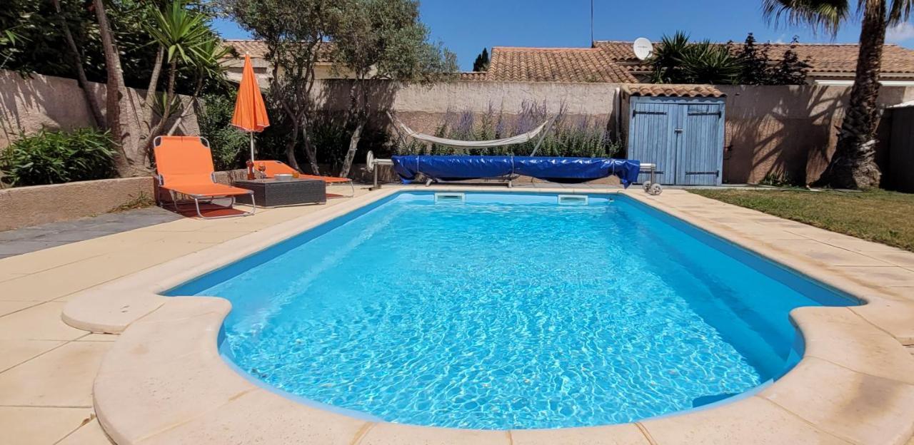 Studio Tranquillo Avec Piscine Et Salle De Sport Istres Exterior photo